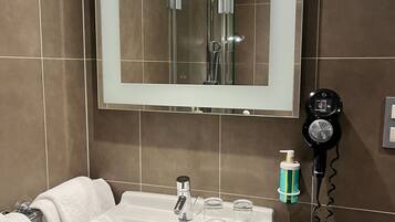 Ducha, cabezal de ducha tipo lluvia, artículos de tocador ecológicos