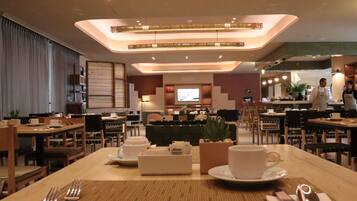 Petit déjeuner à emporter (299 MXN par personne)