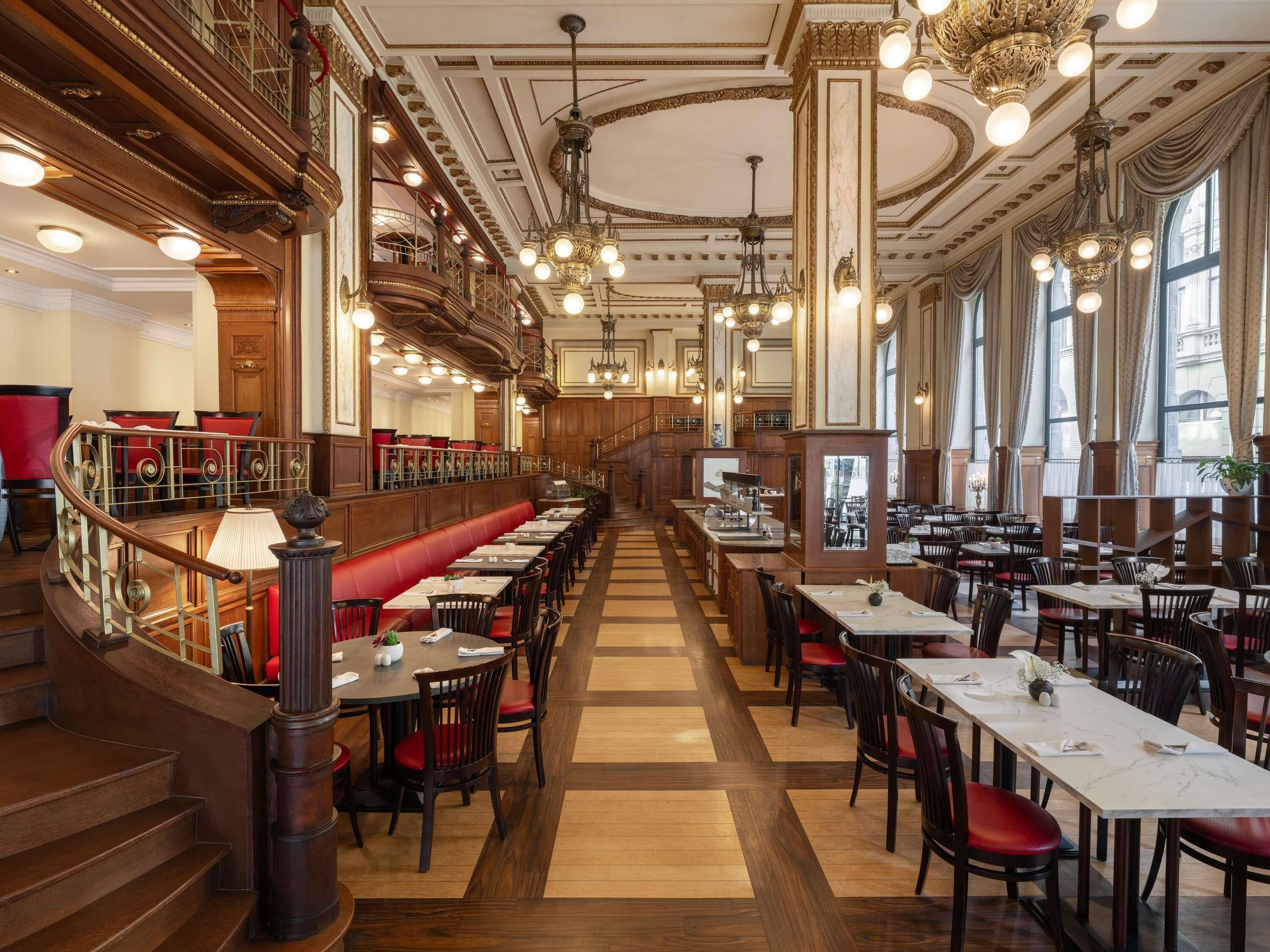 breakfast, lunch and dinner served