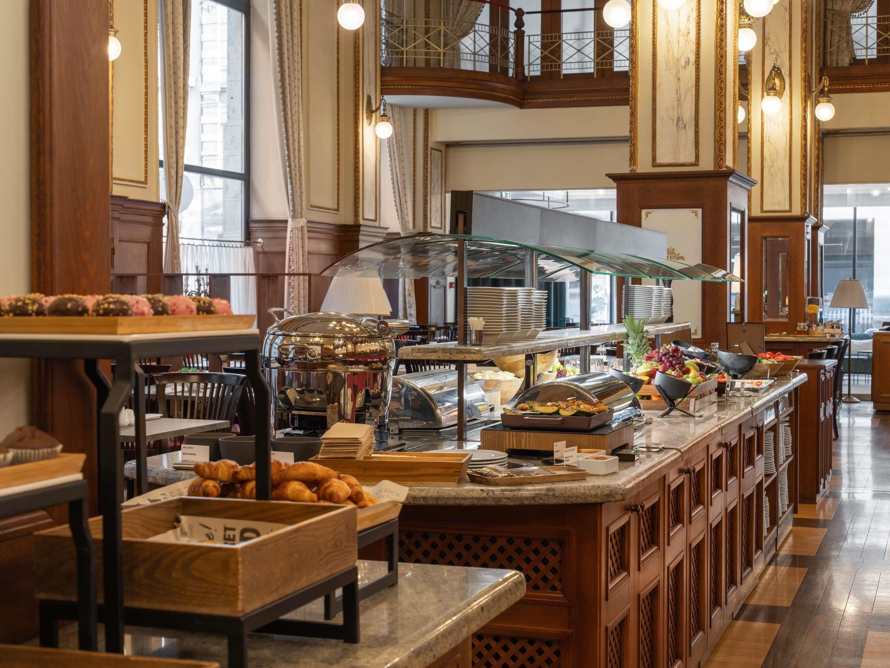 Tägliches großes Frühstück gegen Gebühr