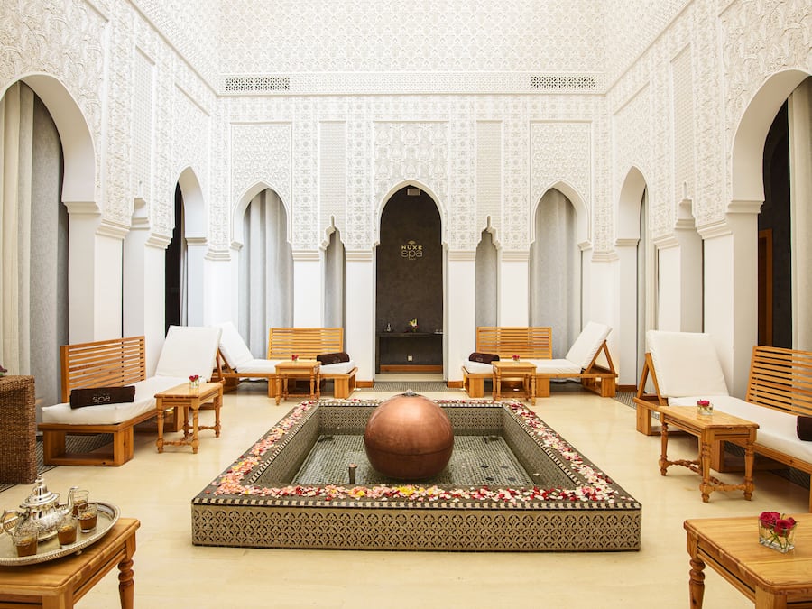 Sale per trattamenti di coppia, vasca idromassaggio, bagno turco