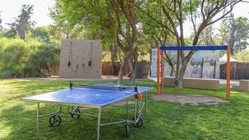 Zona de juegos infantil al aire libre