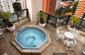 Outdoor spa tub - Aparthotel Adagio Sao Paulo Itaim Bibi (Sao Paulo)