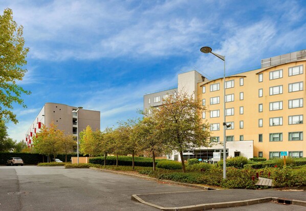 Exterior - B&B HOTEL Paris Grand Roissy CDG Aéroport (Roissy-en-France)