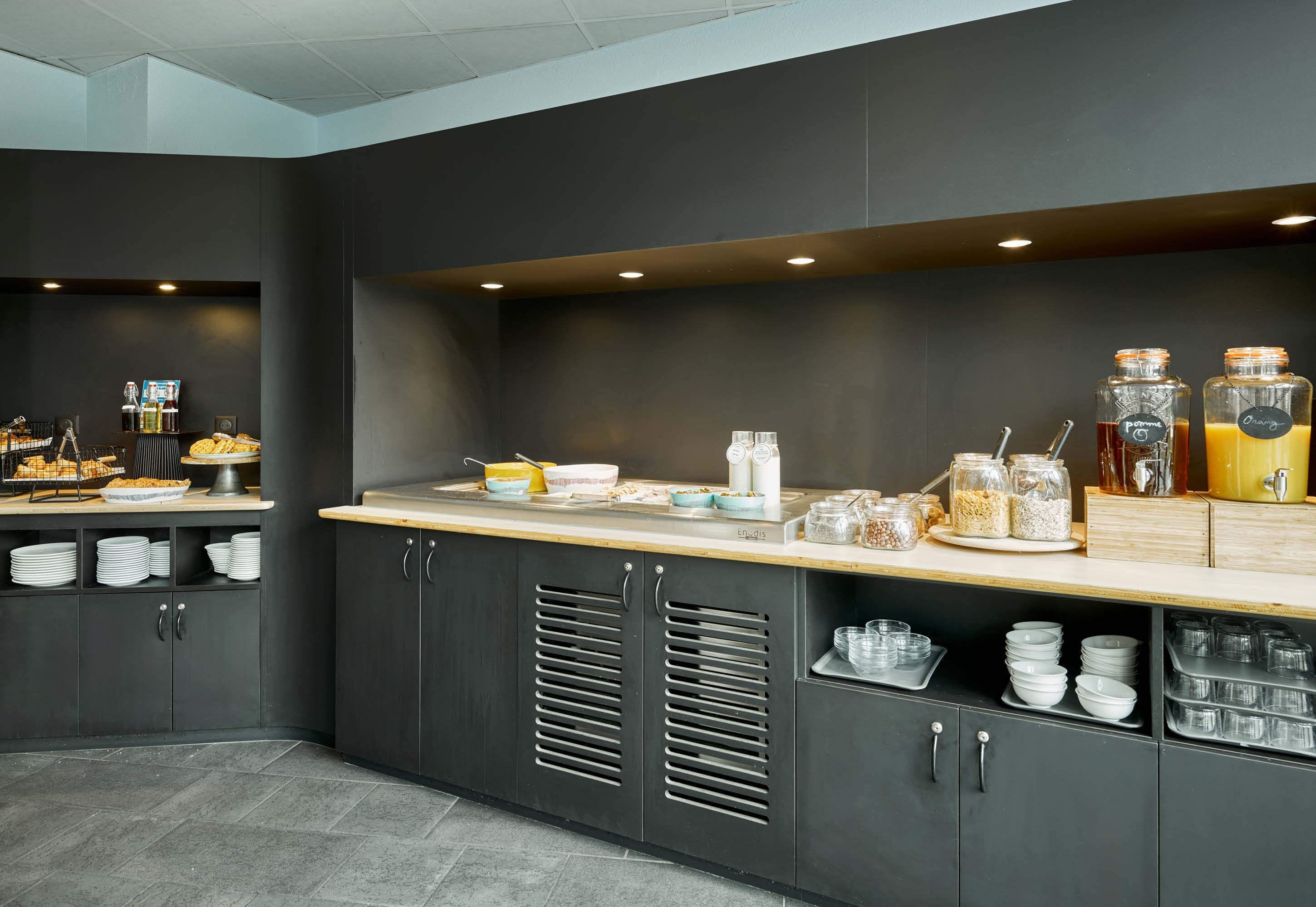 daily buffet breakfast (eur 18.50 per person)