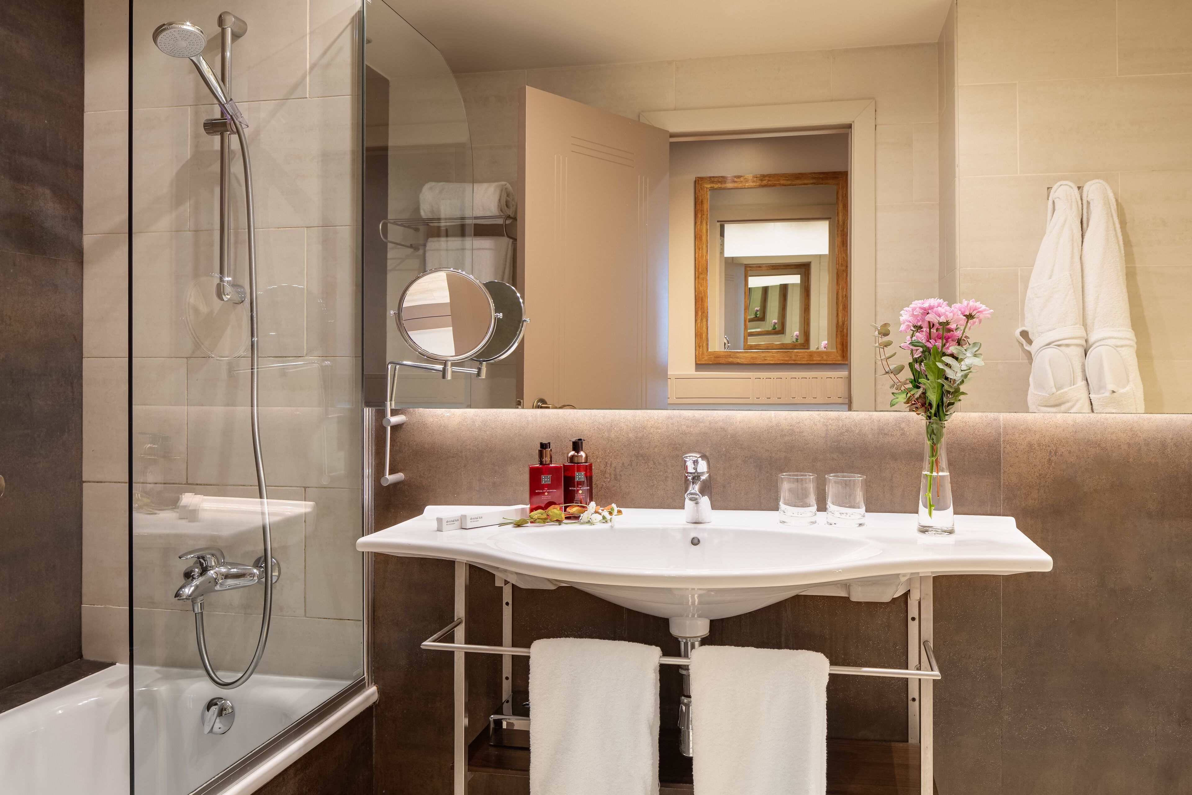 Foto - Duquesa de Cardona Hotel 4 Sup by Duquessa Hotel Collection