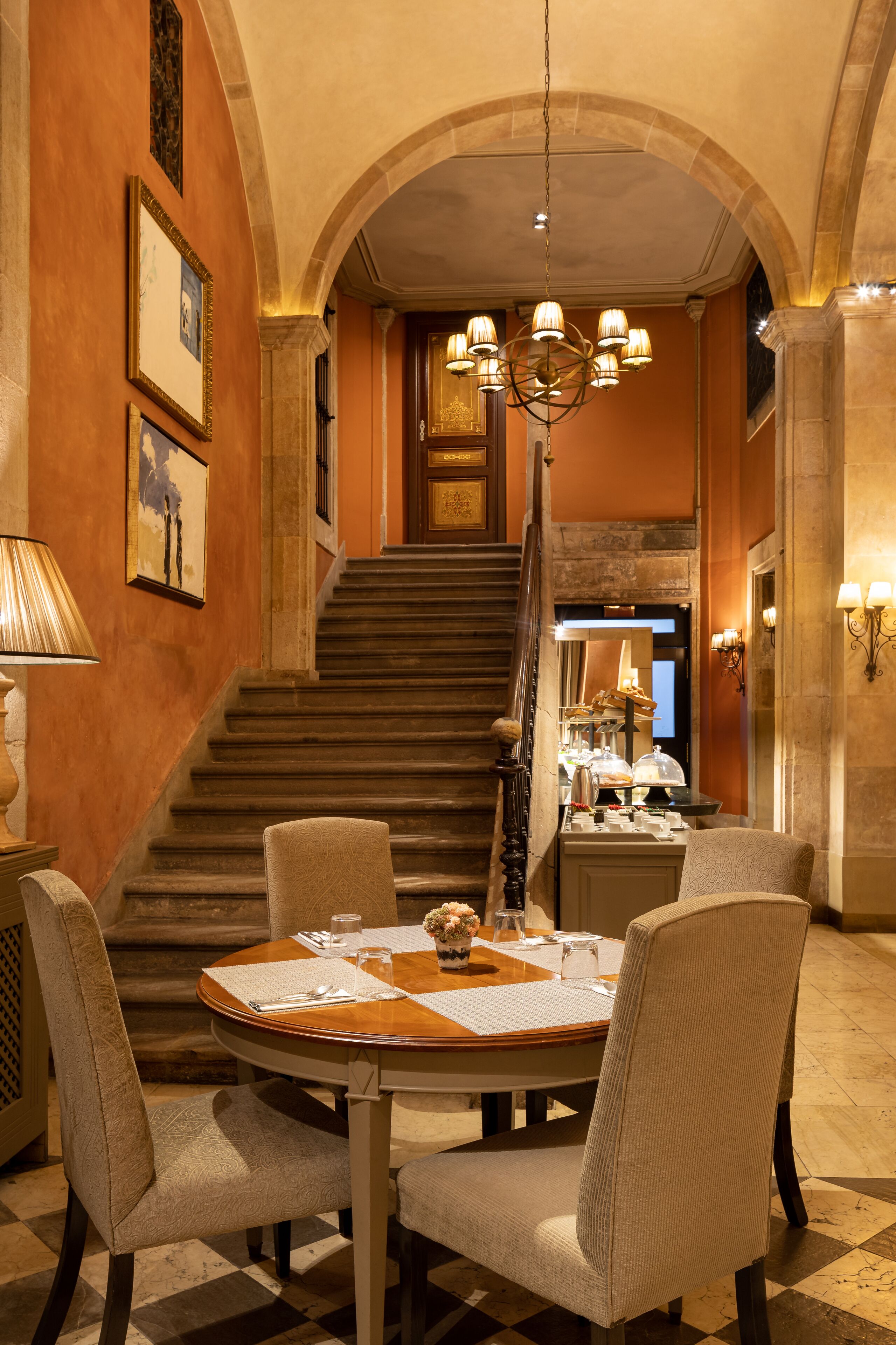 lunch, dinner served; spanish cuisine, beach views