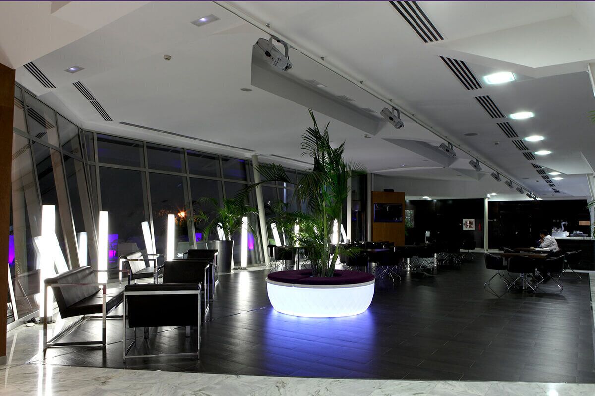 rooftop bar, al fresco dining, open selected days