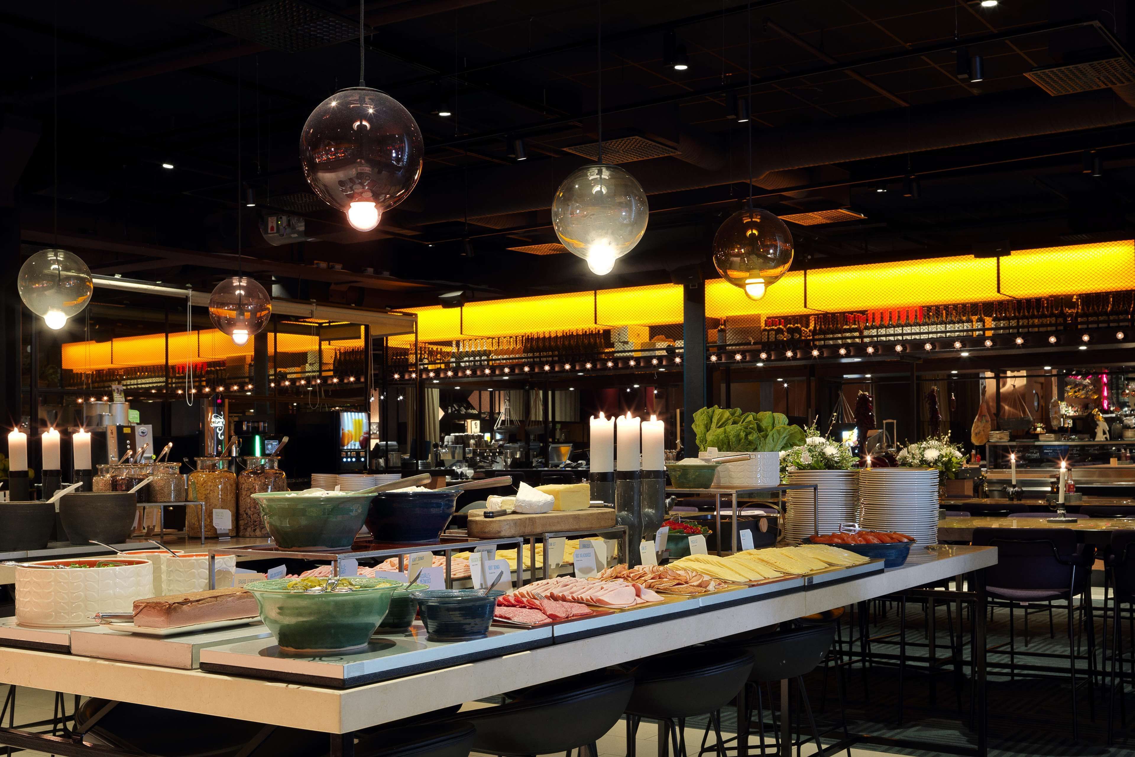 Daily buffet breakfast (SEK 229 per person)