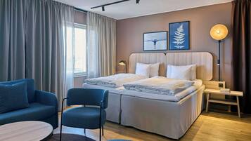 In-room safe, desk, laptop workspace, blackout curtains