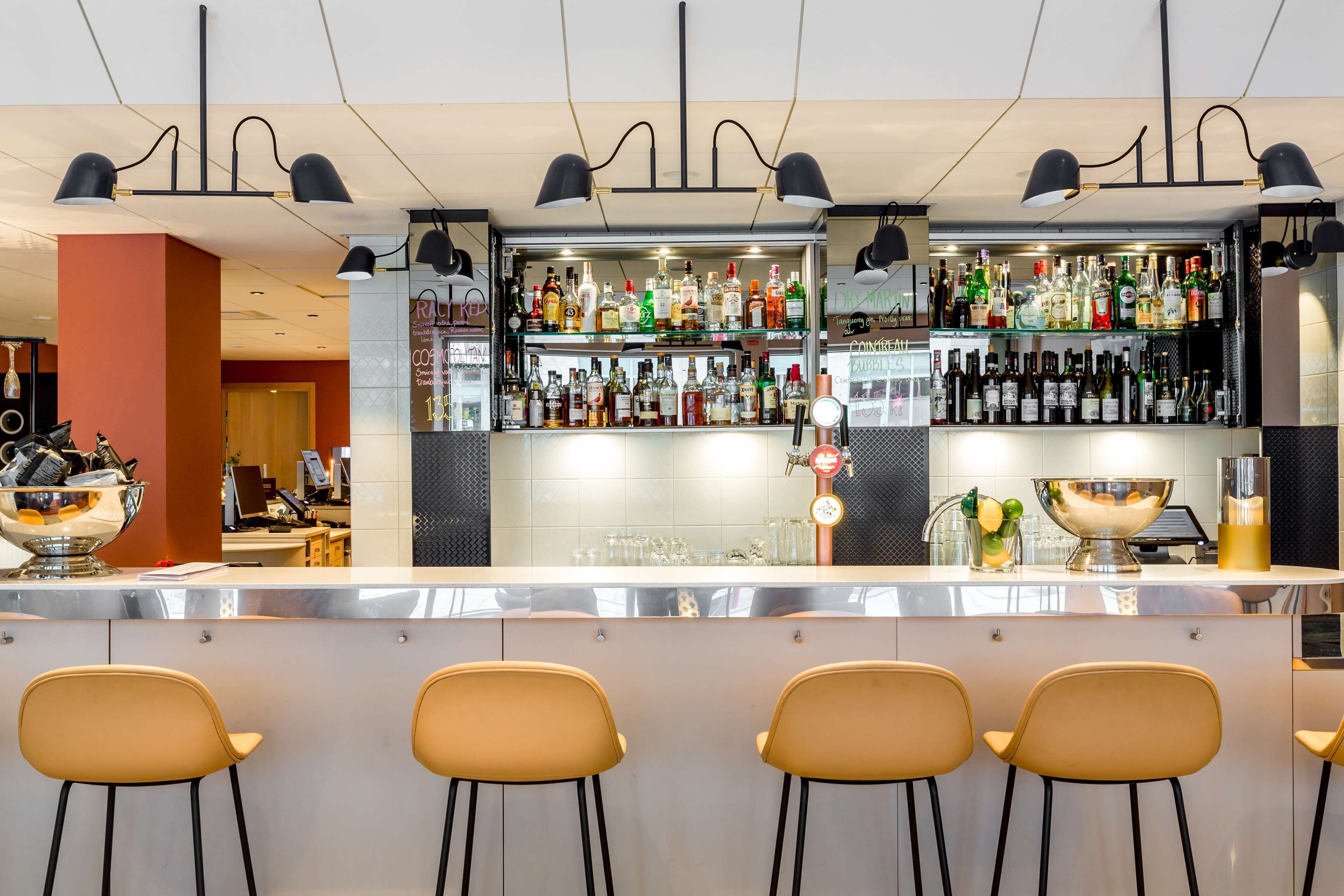 Bar (en la propiedad)