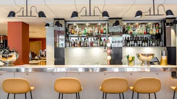 Bar (en la propiedad)