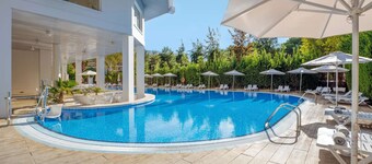 Ponient Pirámide Salou by PortAventura World