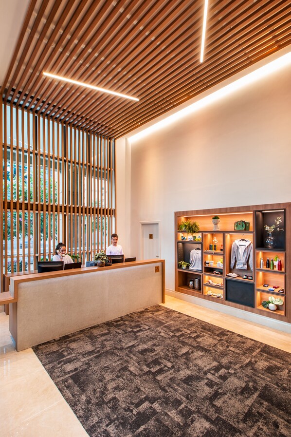 Quầy tiếp tân