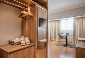 Free minibar items, in-room safe, desk, laptop workspace