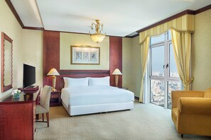 Royal Suite | Premium bedding, minibar, in-room safe, individually decorated - Metropolitan Palace (Sin El Fil)