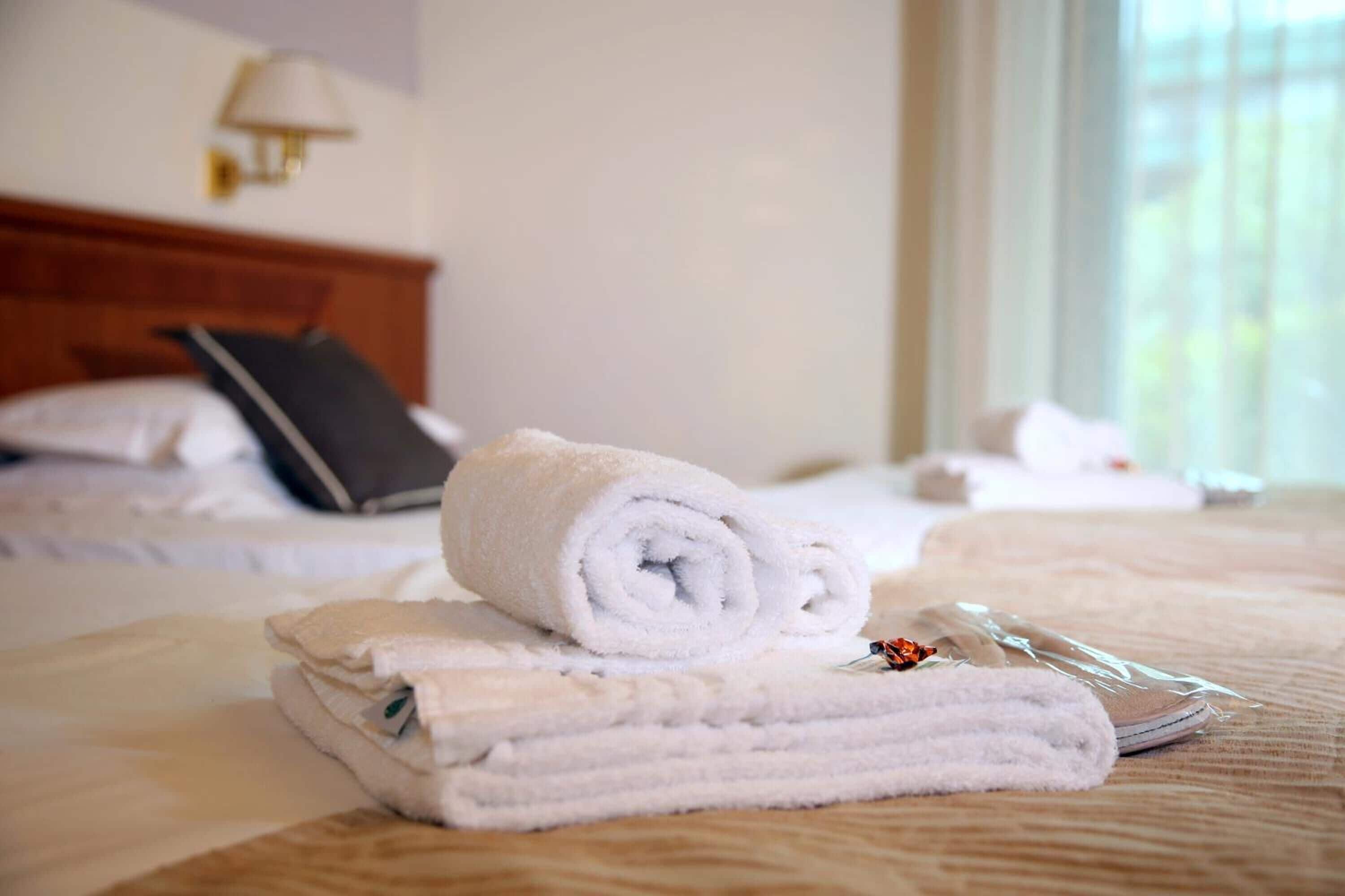 down duvets, minibar, in-room safe, desk