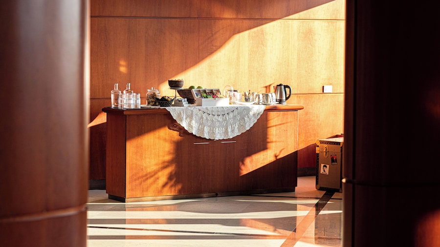 Phi Hotel Emilia