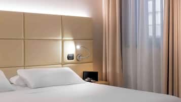 Superior Room, 1 King Bed, Non Smoking | 1 bedroom, down comforters, minibar, in-room safe