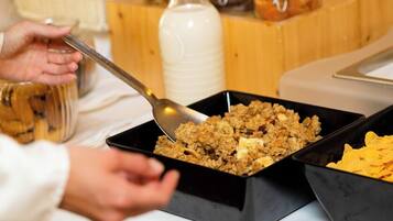 Sudah termasuk sarapan ala kontinental setiap hari