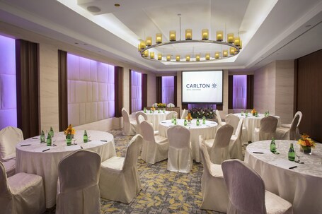 Carlton Hotel Singapore - Image 89