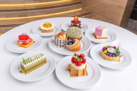 Carlton Hotel Singapore - Image 26