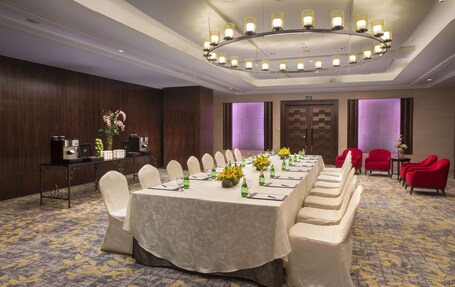 Carlton Hotel Singapore - Image 84