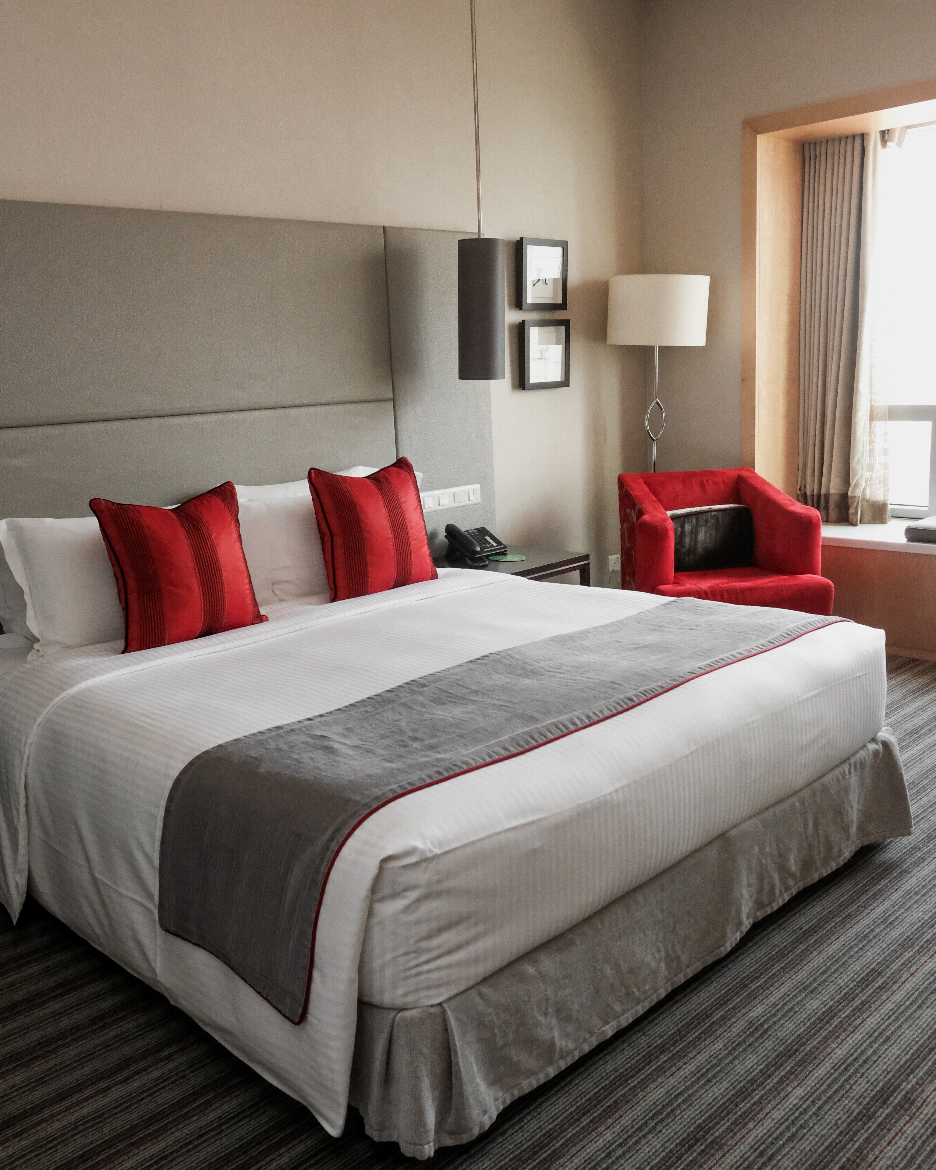 Premier Room