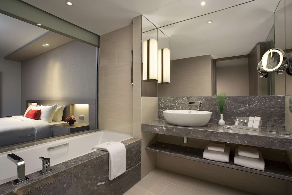 executive room | bathroom | eco-friendly toiletries, hair dryer, towels, soap