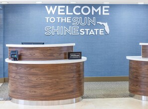 Reception - Hampton Inn & Suites St. Augustine-Vilano Beach (St. Augustine)