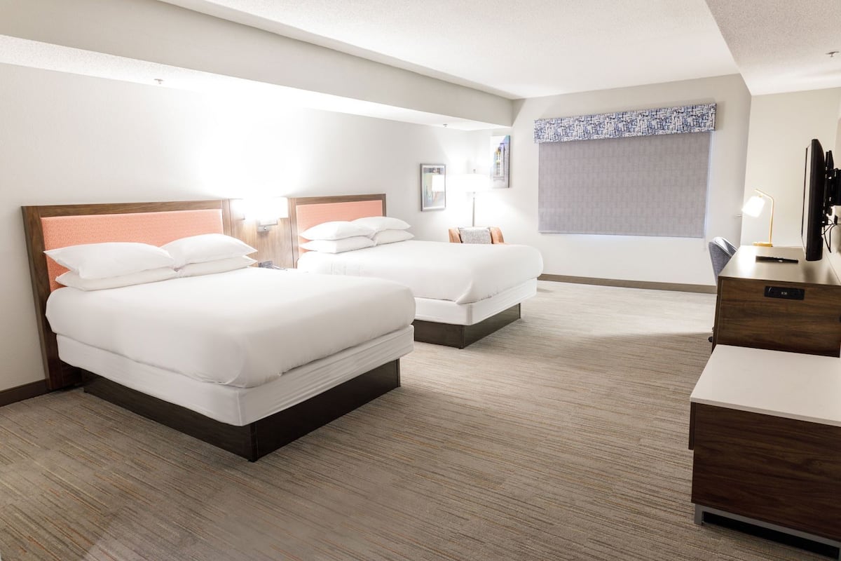 Literie hypoallergénique, surmatelas, coffres-forts dans les chambres