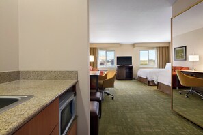 Iron/ironing board, free WiFi, bed sheets, alarm clocks - Summit Suites (Gillette)
