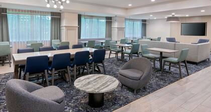 Hampton Inn Hartford/Airport