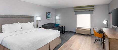 Room, 1 King Bed, Non Smoking, Refrigerator & Microwave | In-room safe, desk, blackout curtains, iron/ironing board