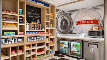 Snack bar
