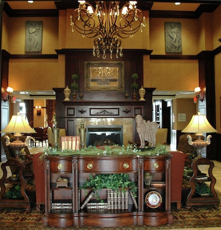 Lobby. Hampton Inn & Suites Stillwater