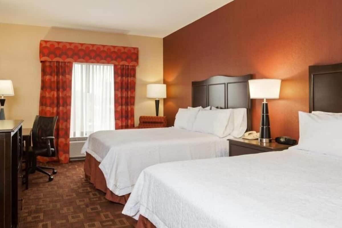 Premium bedding, pillowtop beds, in-room safe, desk