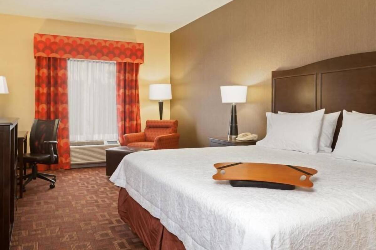 Premium bedding, pillowtop beds, in-room safe, desk