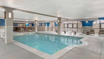 Una piscina techada