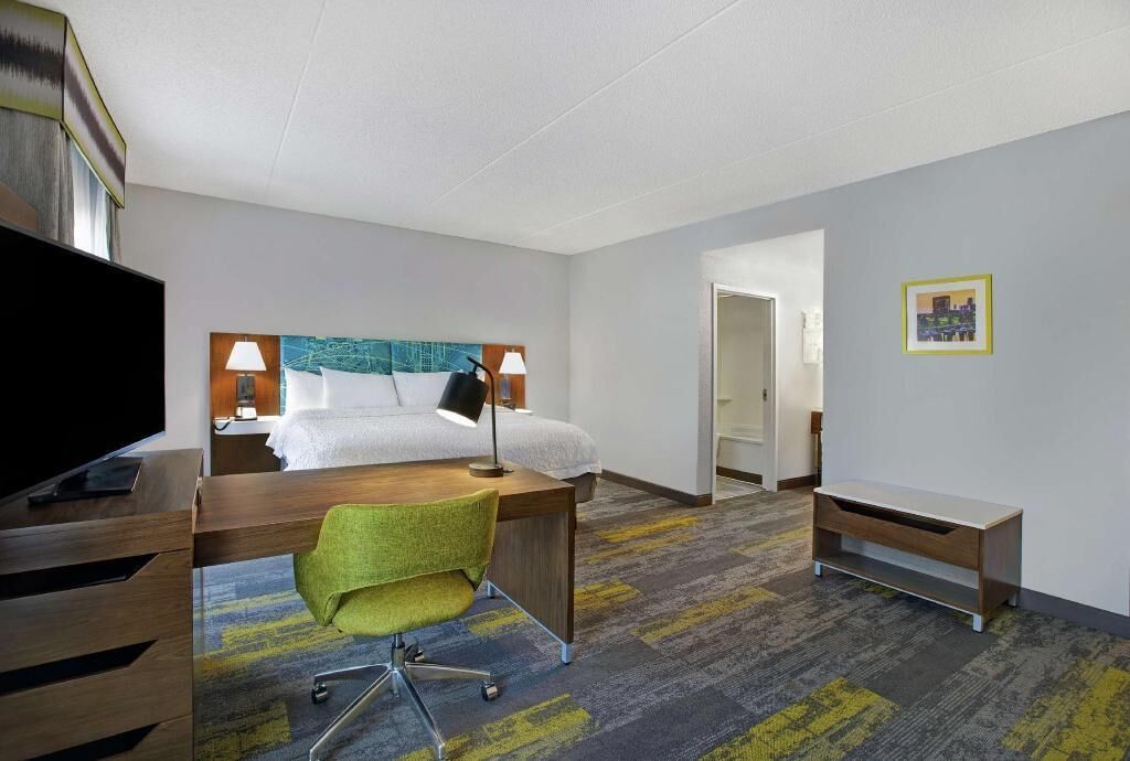 In-room safe, desk, iron/ironing board, free rollaway beds