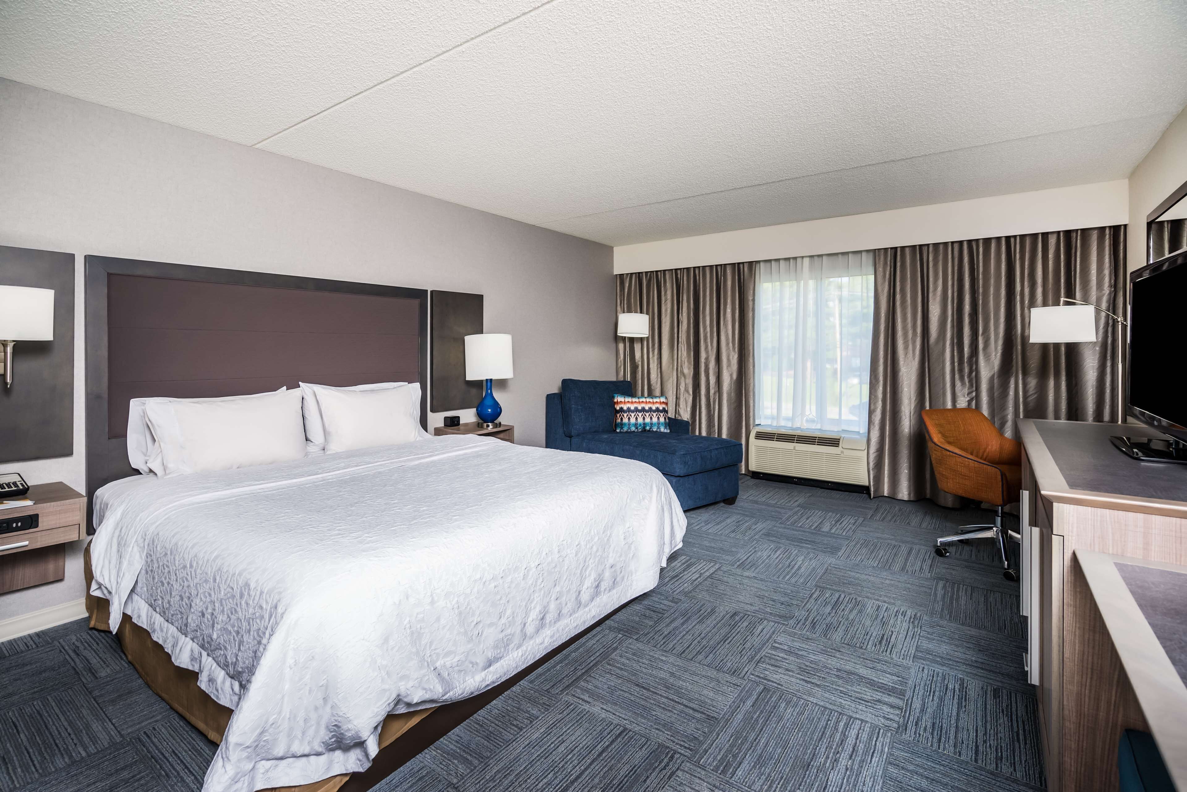 In-room safe, desk, iron/ironing board, free cribs/infant beds
