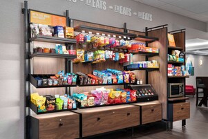 Snack bar