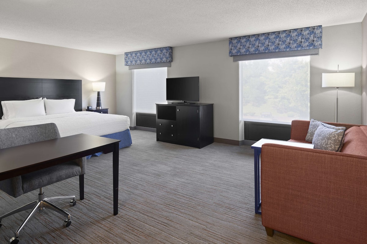 Hypo-allergenic bedding, desk, blackout drapes, iron/ironing board