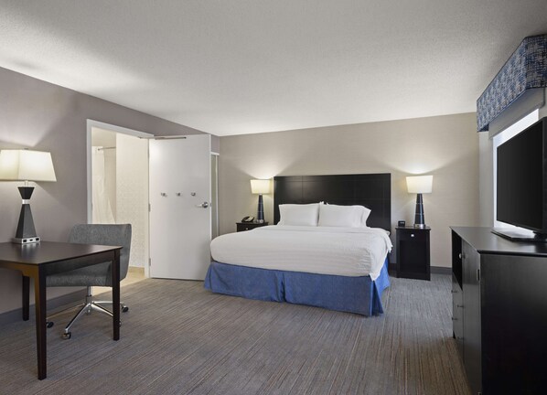 Suite, 1 King Bed, Accessible, Non Smoking