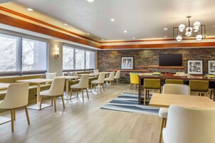 Desayuno buffet incluido todos los días 