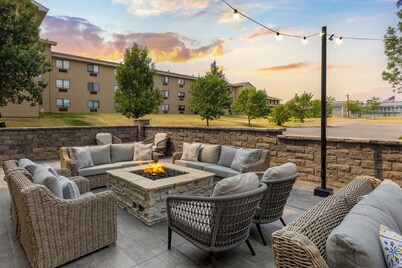 Comfort Inn & Suites Rapid City near Mt. Rushmore