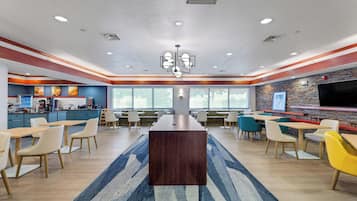 Petit déjeuner buffet compris tous les jours