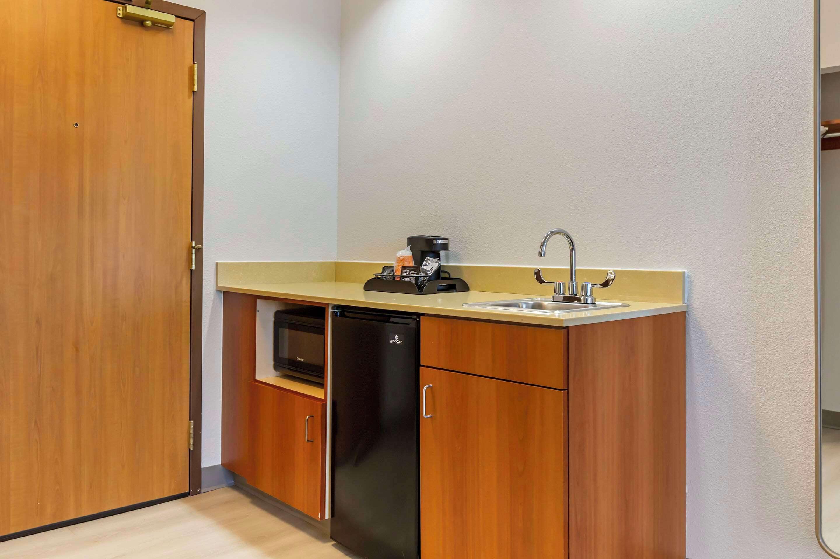 suite, 1 king bed with sofa bed, non smoking | 1 bedroom, premium bedding, pillow-top beds, in-room safe