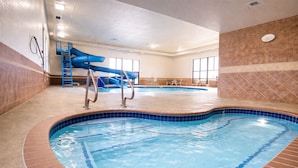 Bồn tắm spa trong nhà