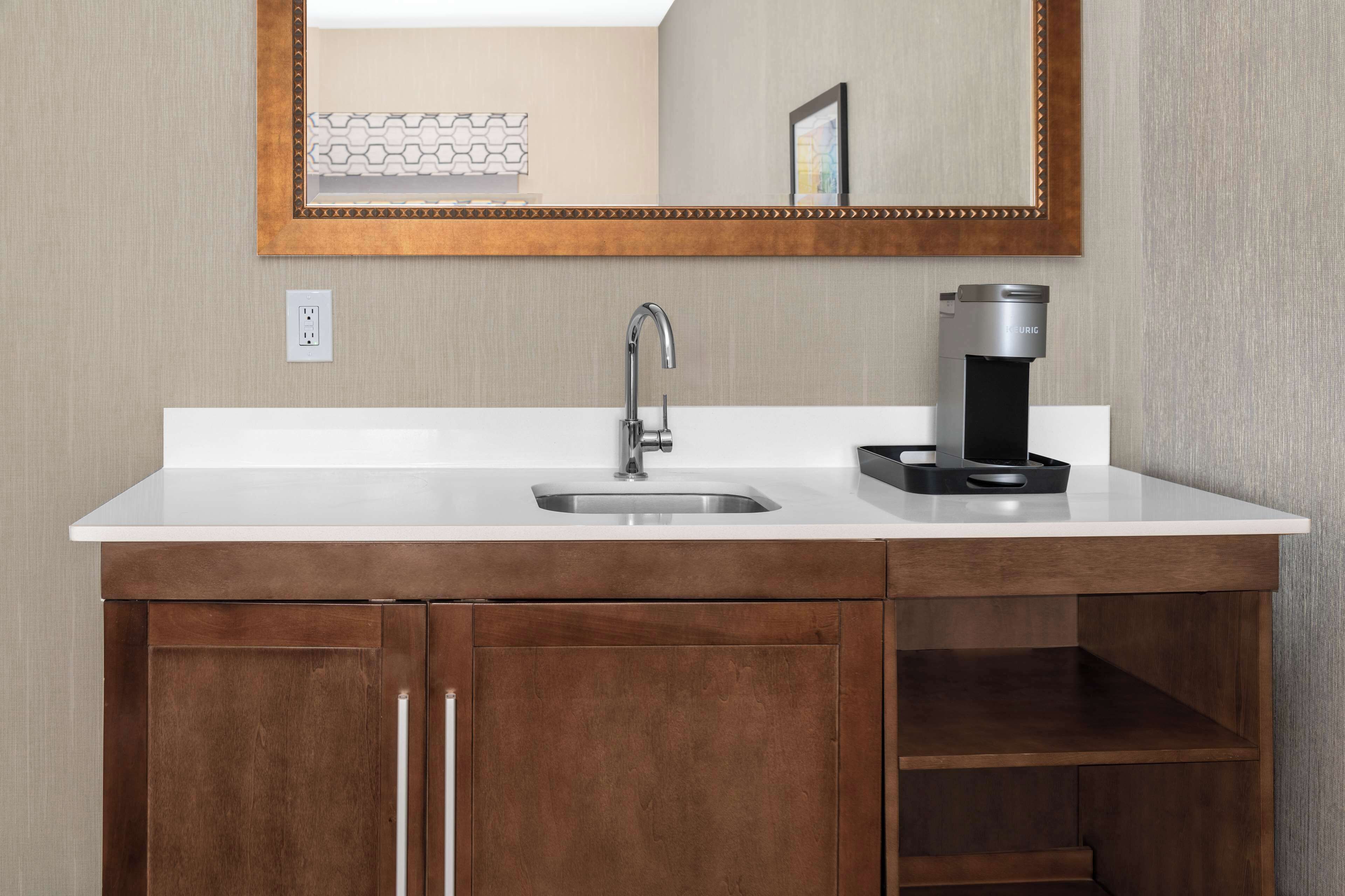 in-room safe, desk, iron/ironing board, free cots/infant beds